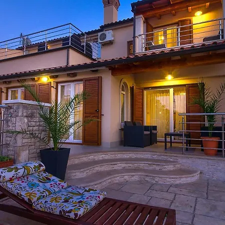 Vila Avemar *