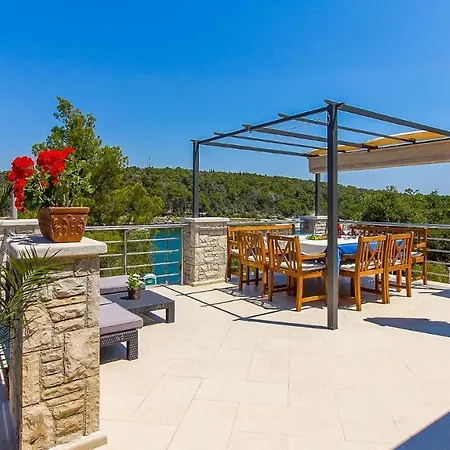 Vila Avemar Villa