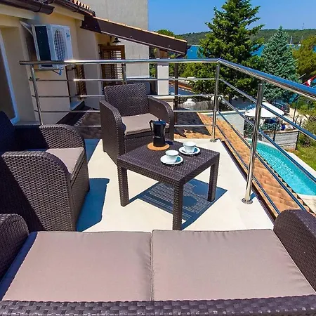 Vila Avemar