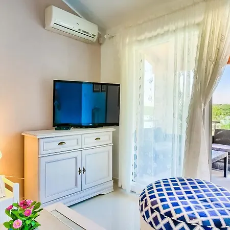 Vila Avemar *